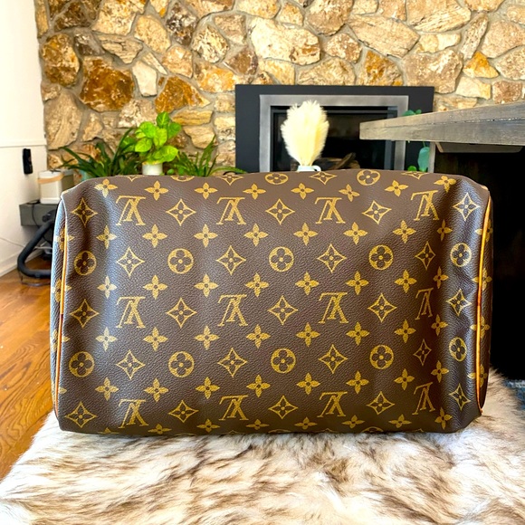 Authentic Louis Vuitton Speedy 35 Satchel Handbag - Picture 5 of 13